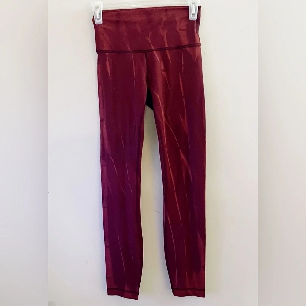Lululemon Wunder Train Maroon Cropped Leggings Activewear Comfort Casual Pilates